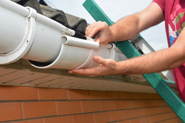 Cost of Large Gutter Repair in Norman